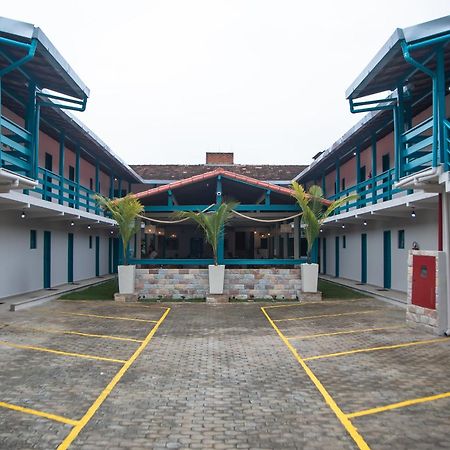 Hotel Praia Do Morro グアラパリー エクステリア 写真